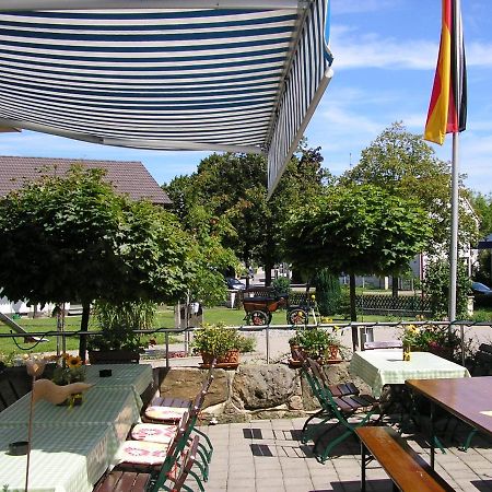 Pension Lindenallee Neuendettelsau Exterior foto